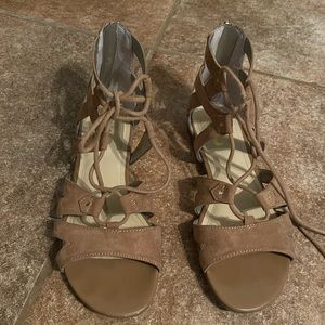 Circus Sam Edelman Brown Gladiator Sandals 9